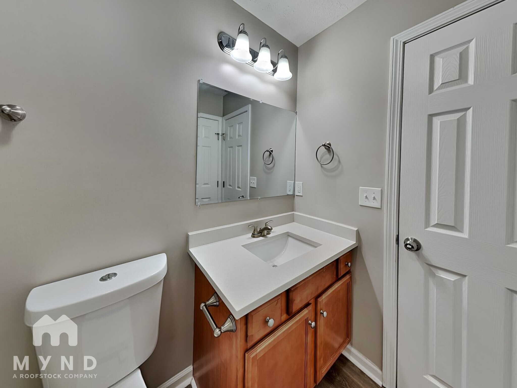 Building Photo - 1341 Tonya Dr