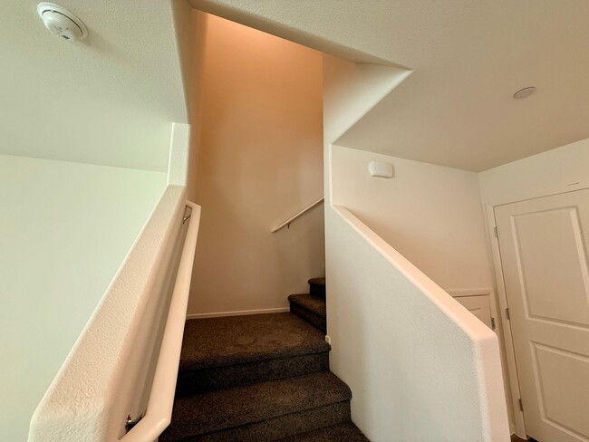 Building Photo - Brand-New Townhome for Rent in the Highly ...