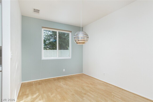 Building Photo - 256 Horizon Pointe Cir
