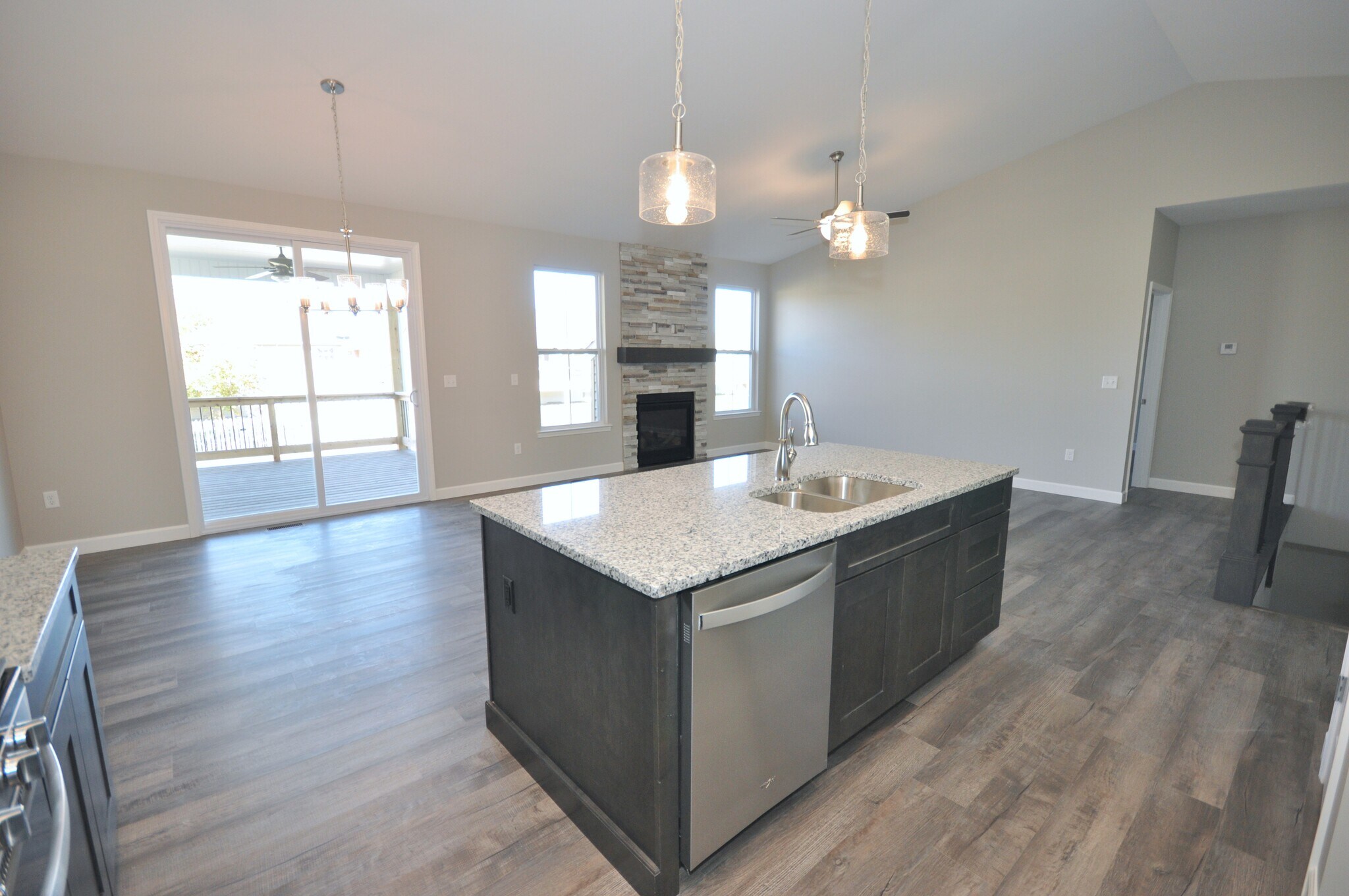 Building Photo - 2001 Morning Side Pl