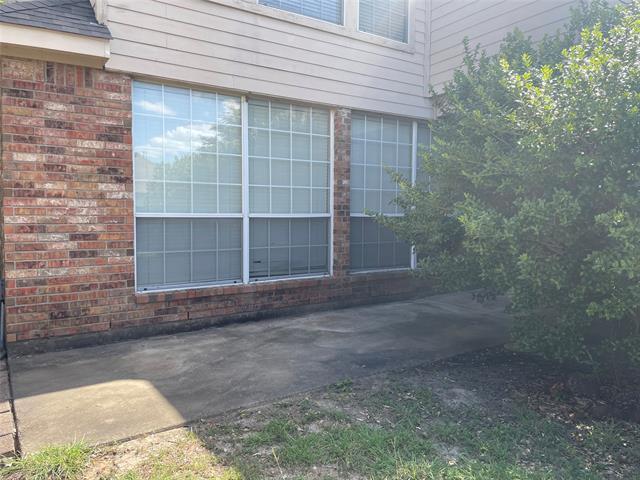 Building Photo - 5904 Pinyon Dr