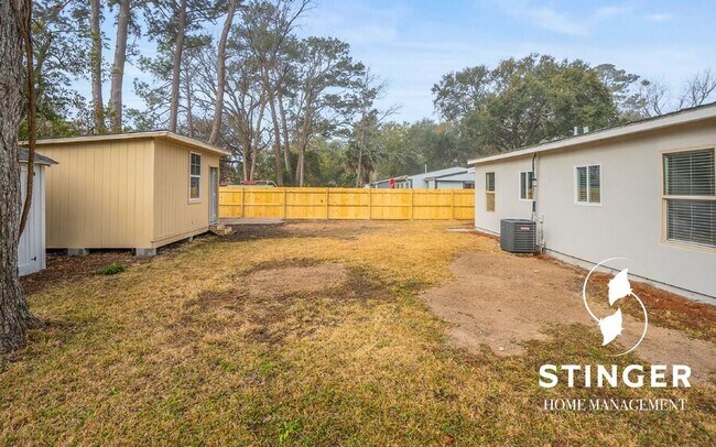 Building Photo - 2908 Second Street-