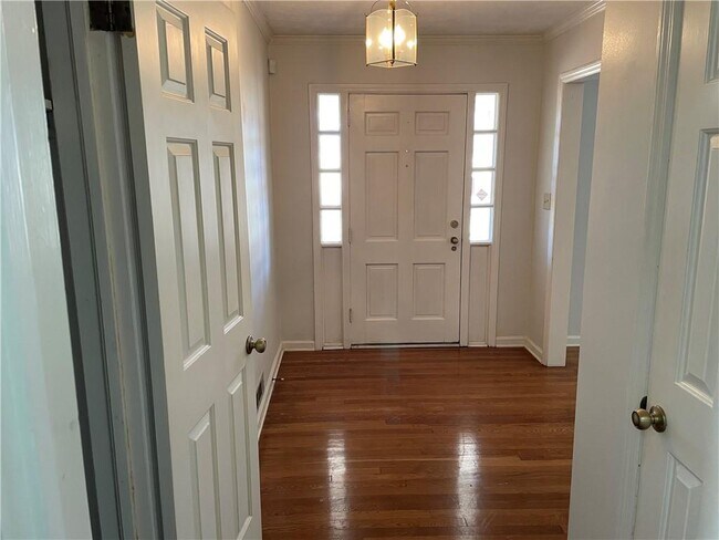 Building Photo - 3633 Loganville Hwy SW