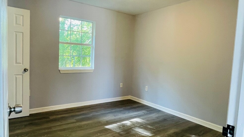 Building Photo - 6321 Ezzard Charles Ln