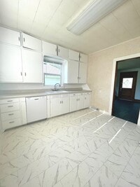 Building Photo - 1016 Duplex