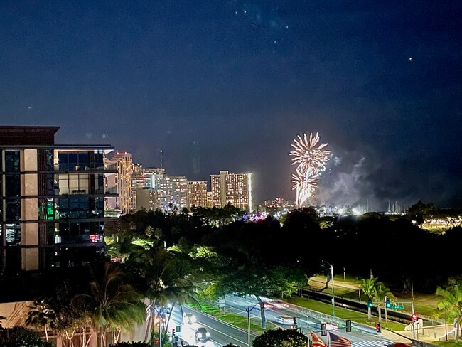 Building Photo - 1350 Ala Moana Blvd