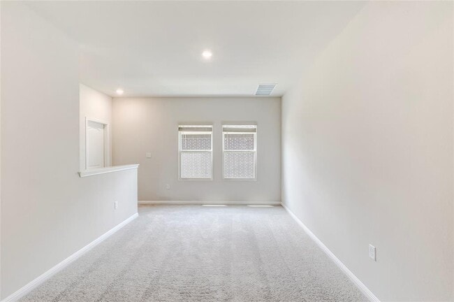 Building Photo - 133 Silverleaf Spur