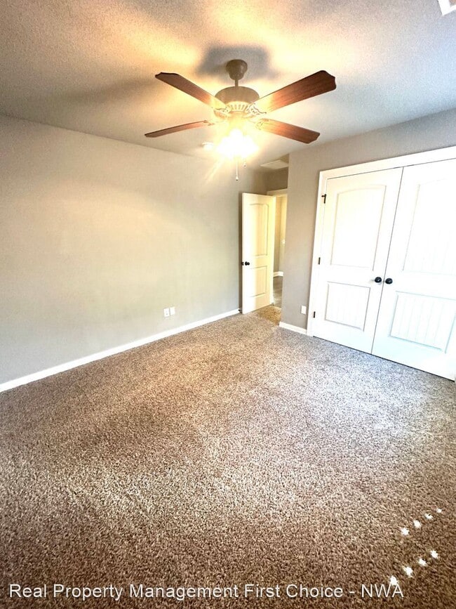 Building Photo - 3 br, 2 bath House - 5607 SW Gunstock Road