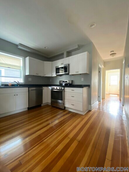 Building Photo - 23 Berwick Rd
