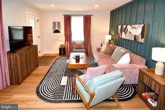 Building Photo - 503 Woodston Rd