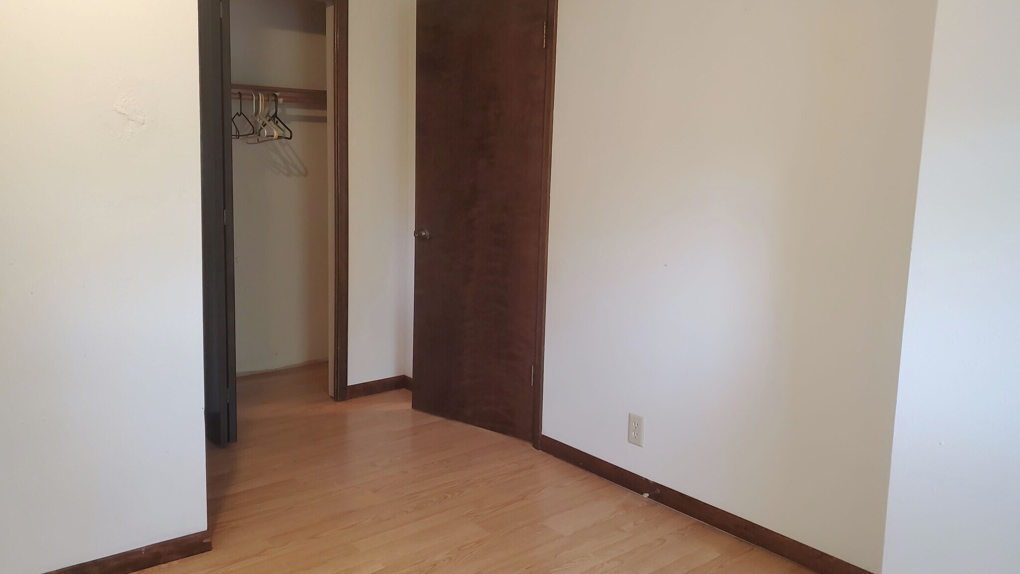 Building Photo - 1050 Curtis St