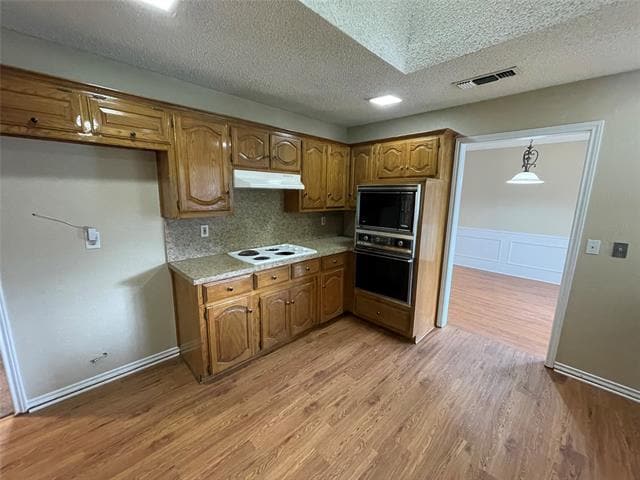 Building Photo - 407 Hillcroft Cir