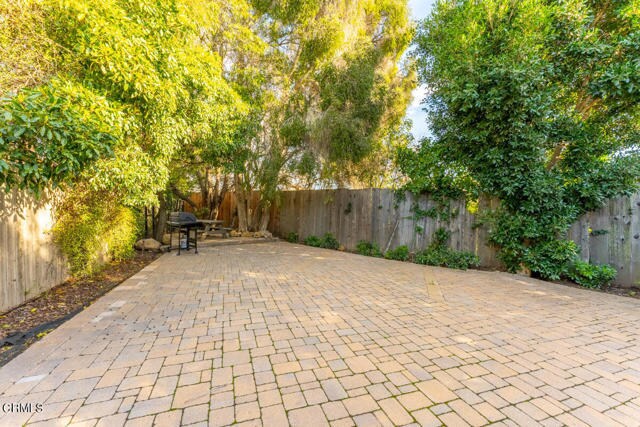 Building Photo - 1283 Coast Village Cir