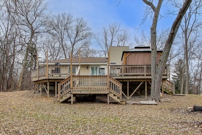 Building Photo - 1127 Timber Trails Rd