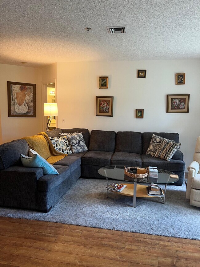 Building Photo - 5265 Brisata Cir