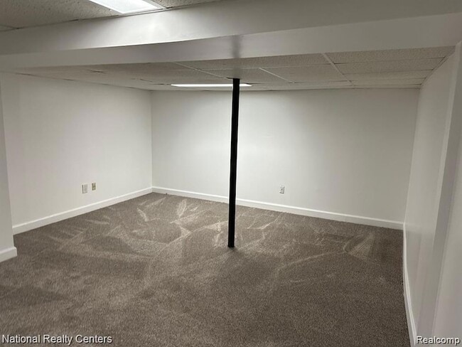 Building Photo - 1792 Bentley Ct