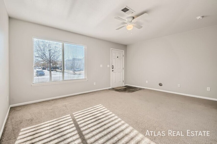 Building Photo - 4655 N Andes St