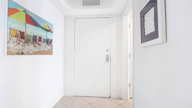 Building Photo - 3900 Galt Ocean Dr