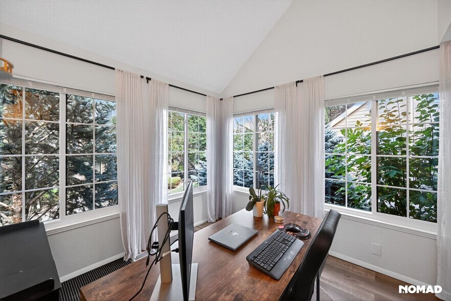 Building Photo - 4838 E Kentucky Ave