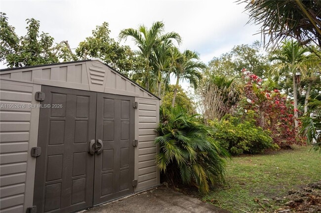 Building Photo - 13565 SW 116th Terrace