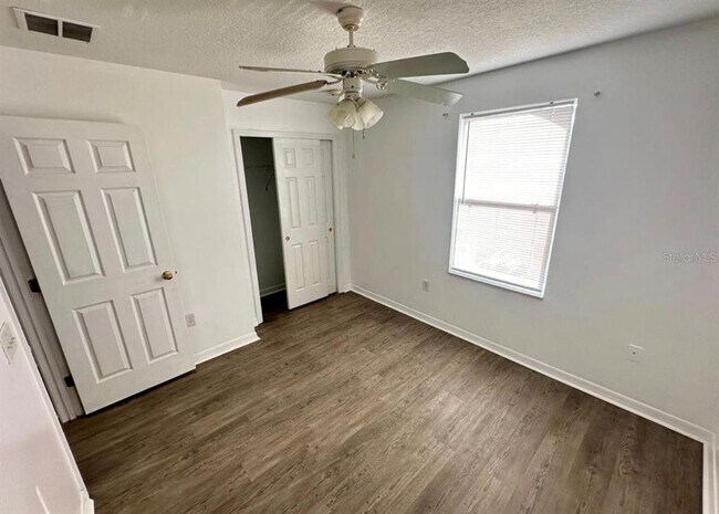 Building Photo - 2674 Mayaguana St