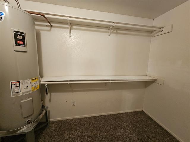 Building Photo - 2100 Redwood Pl
