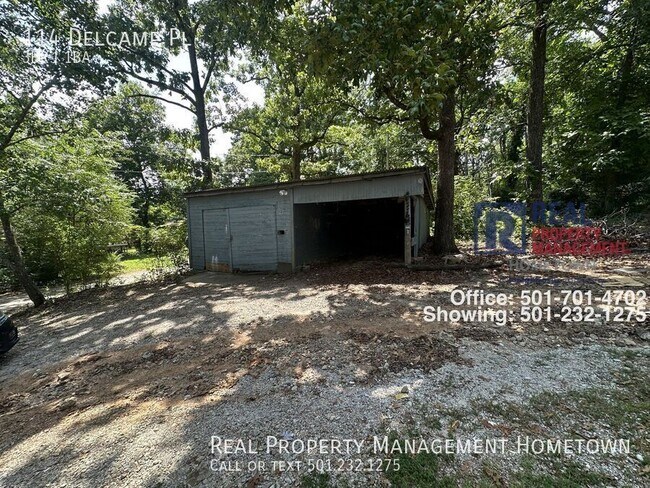 Building Photo - 114 Delcamp Pl