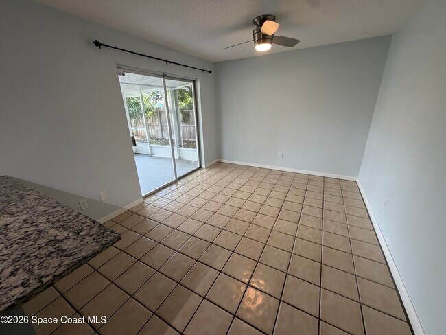 Building Photo - 232 Terrace Shores Dr
