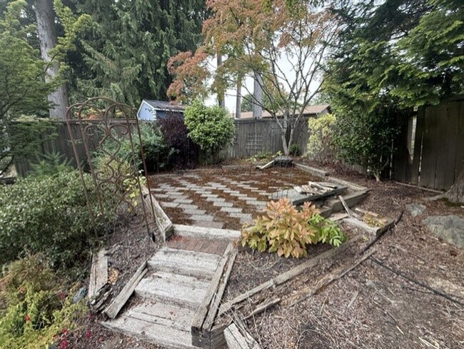 Building Photo - 17614 28th Ave SE