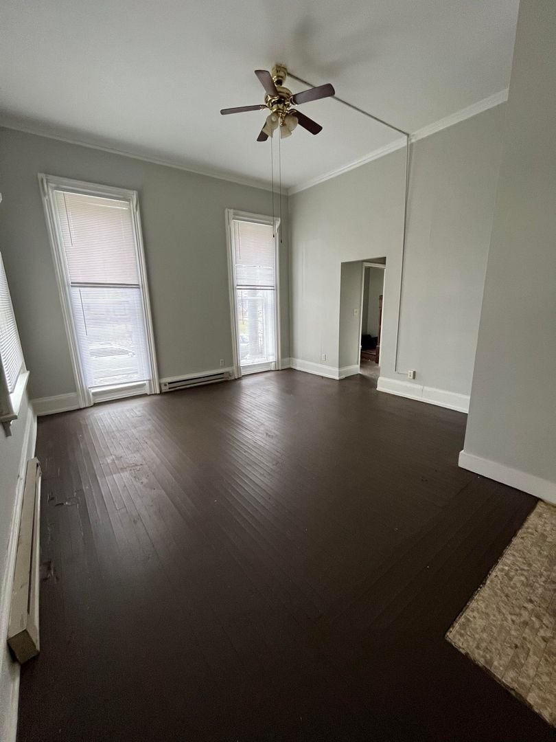 Building Photo - 911 N 9th St Rd