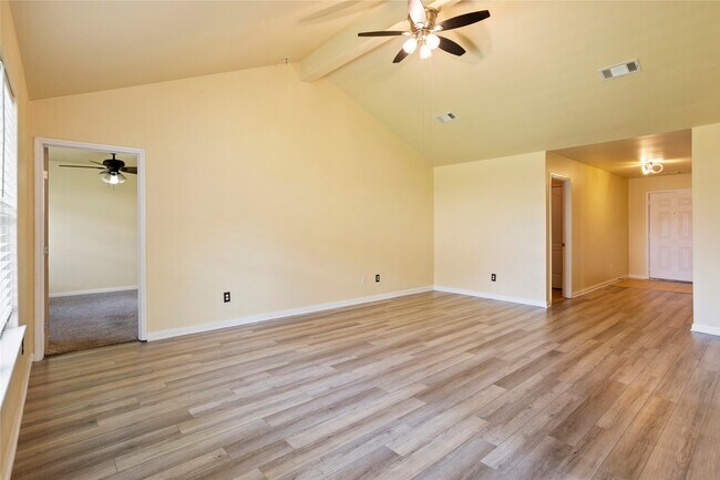 Building Photo - 9427 Gold Mountain Dr