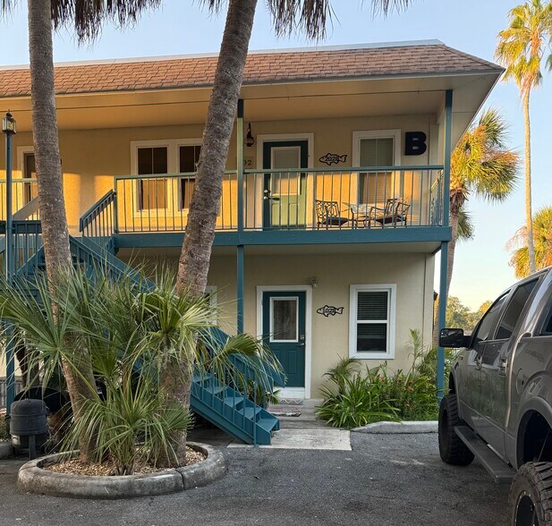 Building Photo - 30 SE Valare Ln