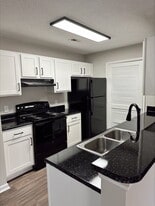 2x2 - 980 sq ft - Meadow Oaks