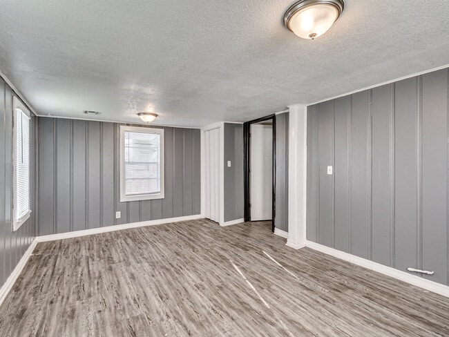 Building Photo - 5810 NW 41st St