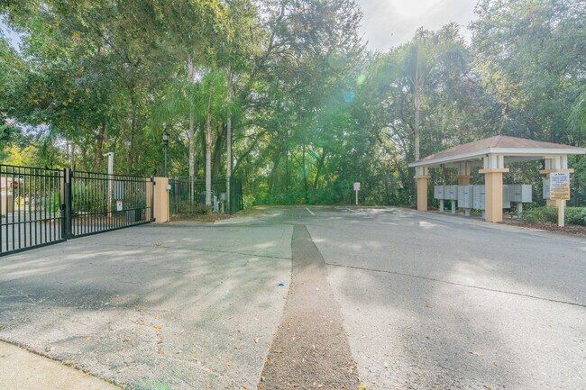 Building Photo - 2006 Fiesta Ridge Ct