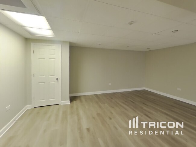 Building Photo - 614 Allanson Rd