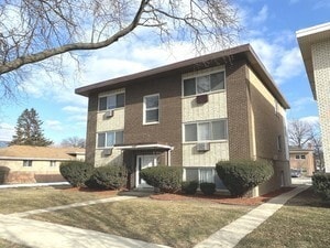 Primary Photo - 2127 S 15th Ave