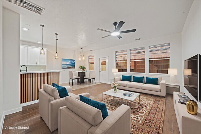 Building Photo - 16118 Market Garden Ln