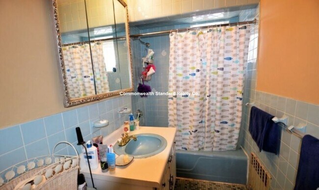 Primary Photo - 10 Strathmore Rd