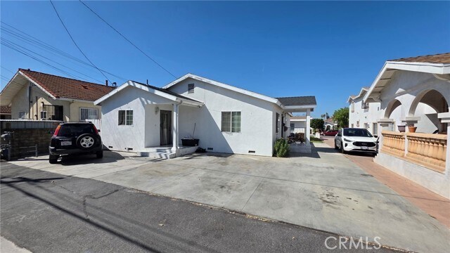 Building Photo - 210 S Main St