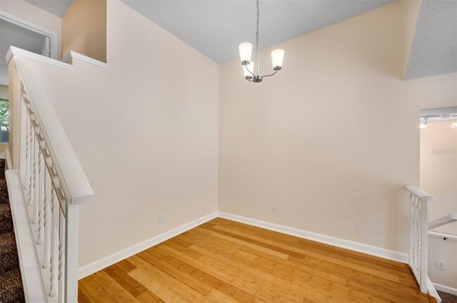 Building Photo - 755 Mainsail Dr