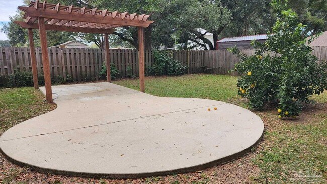 Building Photo - 3934 Fielding Ct