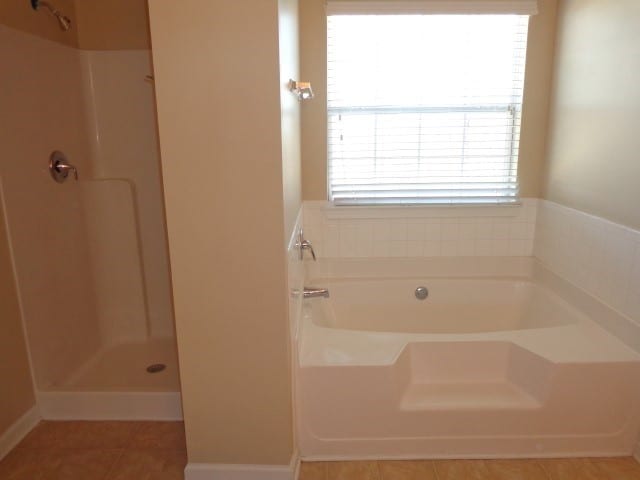 Building Photo - 3511 Umatilla Ln SW