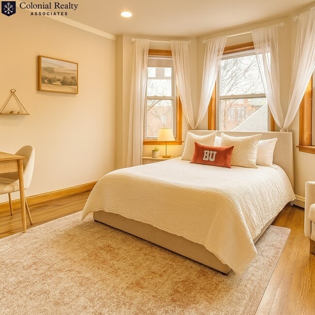 Building Photo - 25 Gibbs St