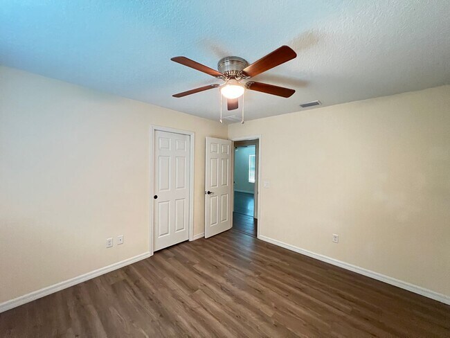 Building Photo - BEAUTIFUL 3 BD/2BA Home in Ocala!!!