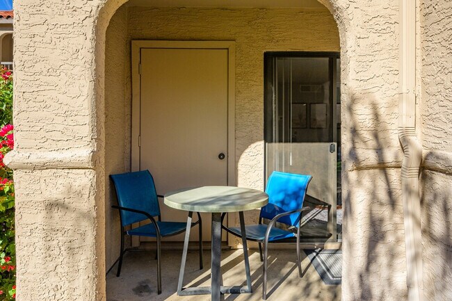 Building Photo - 9695 N 93rd Way