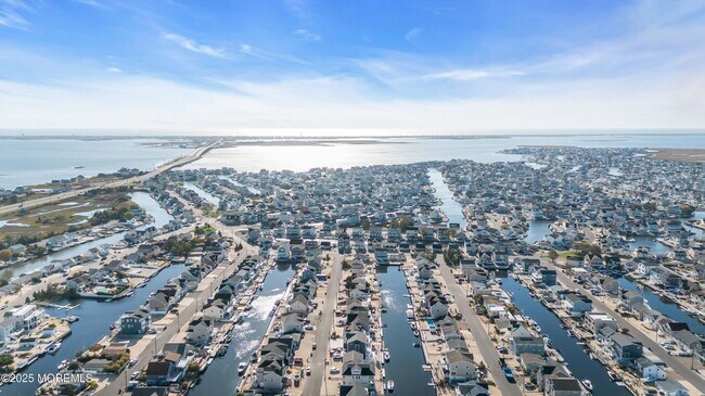 Building Photo - 44 Harold Ln