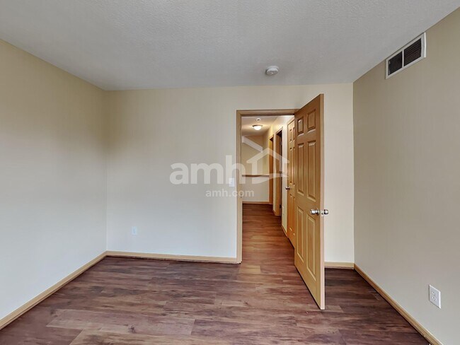 Building Photo - 2372 Myrtle Valley Dr