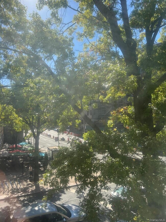 Building Photo - 23 Main St