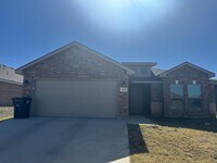 Building Photo - 1122 E 89th St